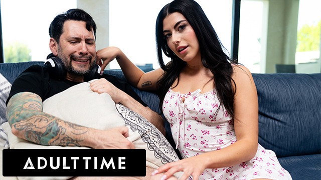 Curious PAWG Gal Ritchie Has Freaky Rough Sex With Her Loser Step-Uncle To Help Him Cum